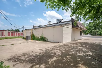 1907 W Oak Street, Palestine, TX 75801 - Photo 27