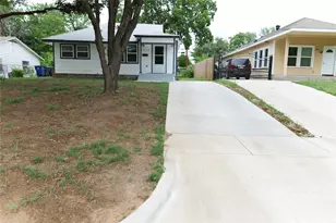 1037 E Cantey St, Fort Worth, TX 76104 - Photo 5