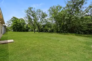 932 Dawson St, Waco, TX 76704 - Photo 21