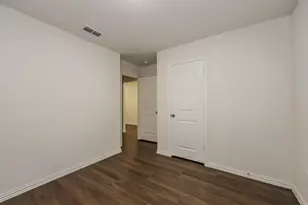 313 Bounding Main St, Gun Barrel City, TX 75156 - Photo 15