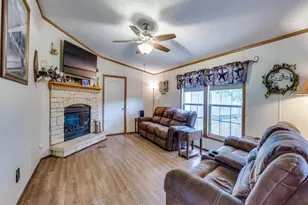 3517 Sandusky Rd, Whitesboro, TX 76273 - Photo 3