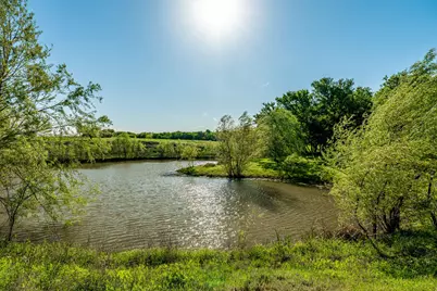 1451 Hemming Road, Valley View, TX 76272 - Photo 11