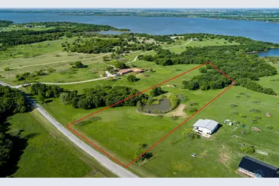 1451 Hemming Road, Valley View, TX 76272 - Photo 3