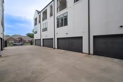 4808 San Jacinto Street #101, Dallas, TX 75204 - Photo 23