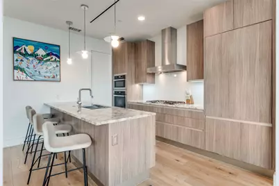 3130 N Harwood Street #902, Dallas, TX 75201 - Photo 13