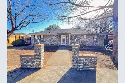 505 N Yosemite, Iowa Park, TX 76367 - Photo 1