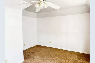 505 N Yosemite, Iowa Park, TX 76367 - Photo 7