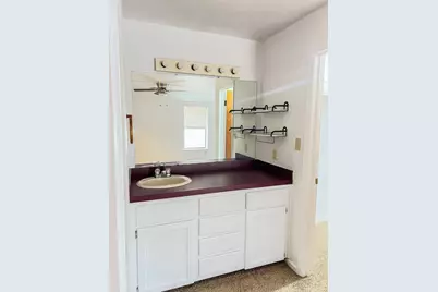 505 N Yosemite, Iowa Park, TX 76367 - Photo 9