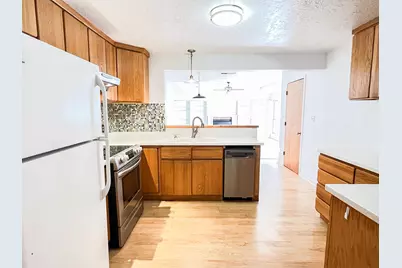 505 N Yosemite, Iowa Park, TX 76367 - Photo 17