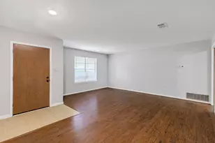 2625 Washington St, Commerce, TX 75428 - Photo 5