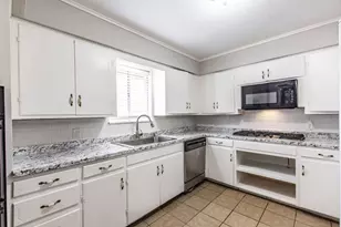 2625 Washington St, Commerce, TX 75428 - Photo 13