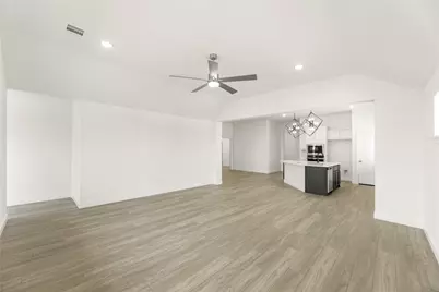 14498 Herschel Street, Pilot Point, TX 75009 - Photo 7