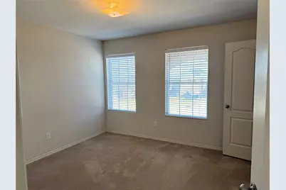 544 Crystal Springs Drive, Fort Worth, TX 76108 - Photo 13