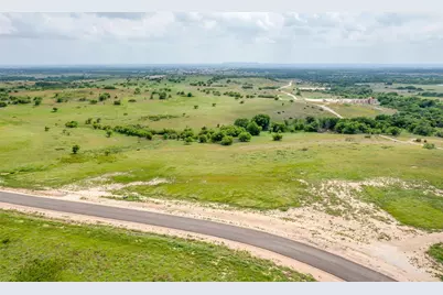 3008 Lucky Pepper Drive, Granbury, TX 76035 - Photo 5