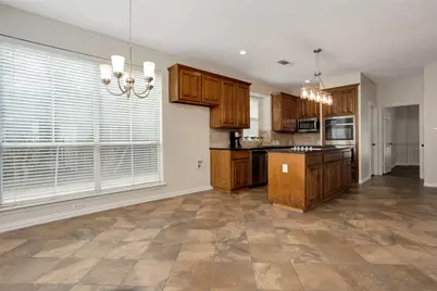 6716 Bluffview Drive, Fort Worth, TX 76132 - Photo 9