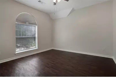 6716 Bluffview Drive, Fort Worth, TX 76132 - Photo 21