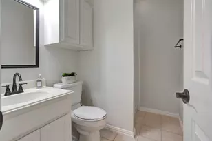 6716 Bluffview Dr, Fort Worth, TX 76132 - Photo 17