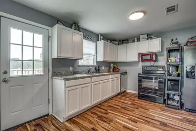411 W Houston Street, Leonard, TX 75452 - Photo 9