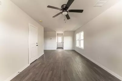 2927 Angle Avenue, Fort Worth, TX 76106 - Photo 7