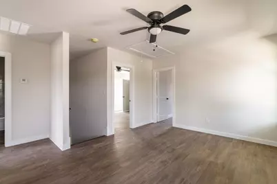 2927 Angle Avenue, Fort Worth, TX 76106 - Photo 17