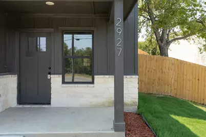2927 Angle Avenue, Fort Worth, TX 76106 - Photo 3