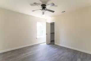 2927 Angle Ave, Fort Worth, TX 76106 - Photo 21