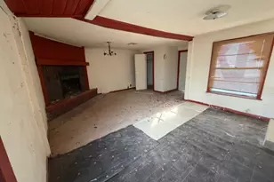 509 Henderson, Jacksboro, TX 76458 - Photo 5