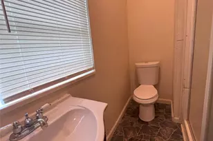 317 Ritchey St, Gainesville, TX 76240 - Photo 7