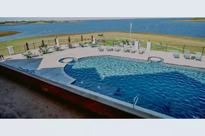 215 Lakeshore Terrace, Windom, TX 75492 - Photo 13