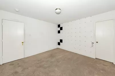 6021 Lucas Court, Fort Worth, TX 76119 - Photo 29