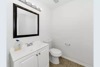 6021 Lucas Court, Fort Worth, TX 76119 - Photo 7