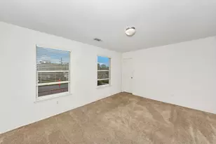 6021 Lucas Ct, Fort Worth, TX 76119 - Photo 25