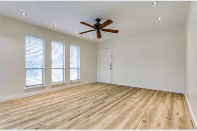 5844 Sandhurst Lane #D, Dallas, TX 75206 - Photo 5