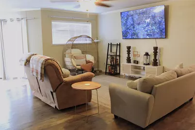 2580 Phelps Street, Stephenville, TX 76401 - Photo 3