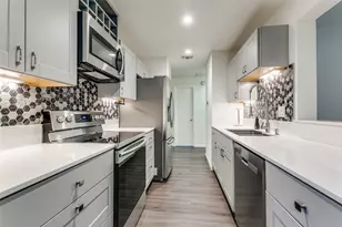 8601 Park Ln, Dallas, TX 75231 - Photo 9