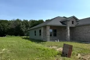 10126 Budtime Ln, Dallas, TX 75217 - Photo 3