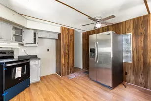 190 Creek Dr, Whitney, TX 76692 - Photo 5