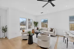 10166 Budtime Ln, Dallas, TX 75217 - Photo 5