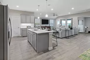 411 Sunflower Trl, Cleburne, TX 76033 - Photo 3