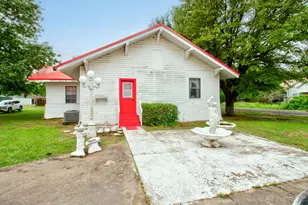 101 E Reed St, Randolph, TX 75475 - Photo 19