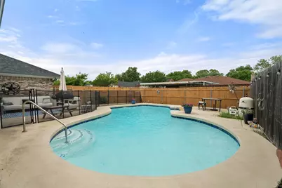 7213 Timberline Drive, Rowlett, TX 75089 - Photo 1