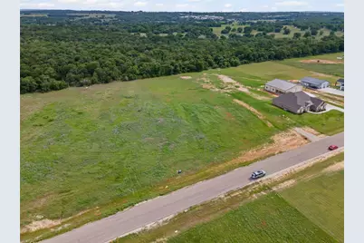 3012 Haylee Drive, Granbury, TX 76048 - Photo 9