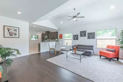 10102 Budtime Lane, Dallas, TX 75217 - Photo 11