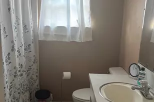 102 S Patricia St, Waco, TX 76705 - Photo 9