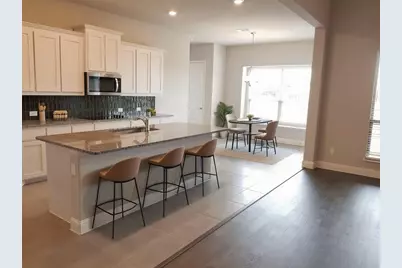 6410 Starr Drive, McKinney, TX 75071 - Photo 5