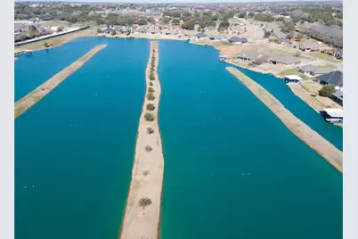 4012 Upper Lake Circle, Granbury, TX 76049 - Photo 9