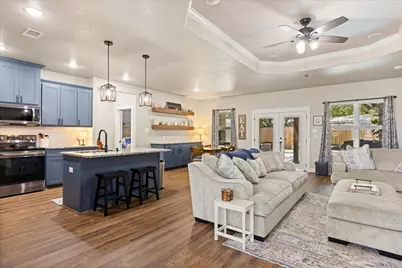 2610 Austin Drive, Granbury, TX 76048 - Photo 7