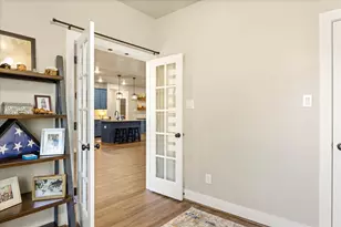 2610 Austin Dr, Granbury, TX 76048 - Photo 23