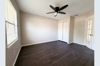 409-411 Dollins Street, Cedar Hill, TX 75104 - Photo 5