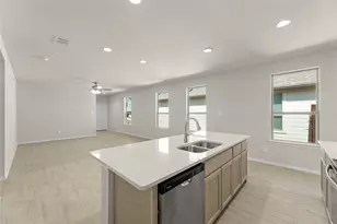 1641 Mdw Crst Dr, Aubrey, TX 76227 - Photo 11